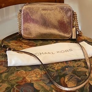 MK Crossbody bag